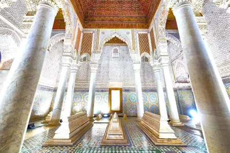 saadian tomps guided tour